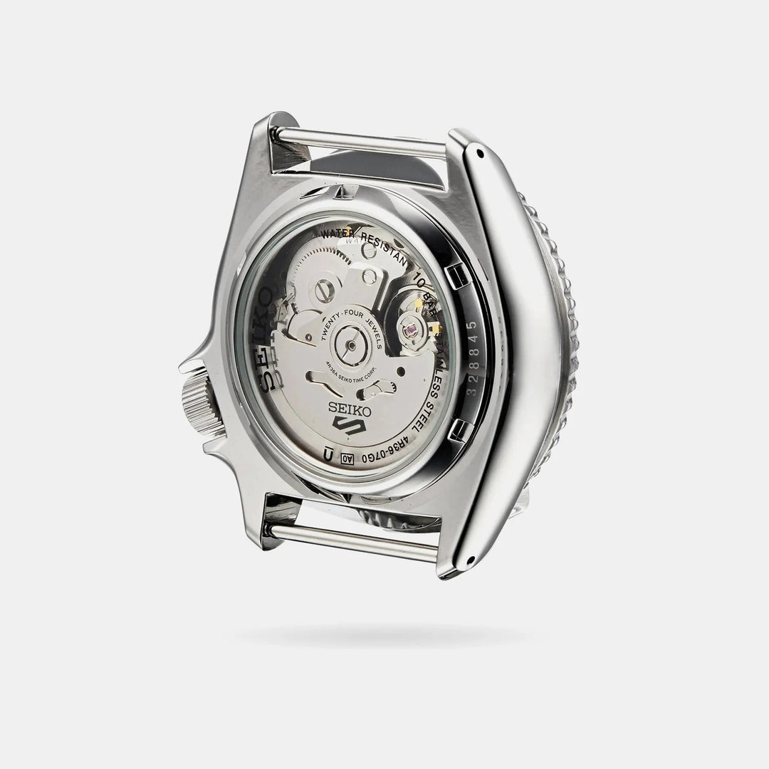 SEIKO 5 SPORTS AUTOMATIC WATCH – 42.5MM GREEN DIAL STEEL BRACELET