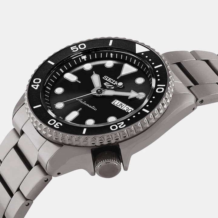 SEIKO 5 SPORTS AUTOMATIC WATCH BLACK – 42.5MM STEEL BRACELET