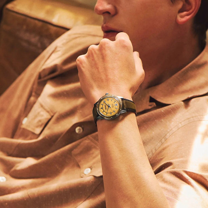 SEIKO PRESAGE STYLE 60S AUTOMATIC WATCH – 39.5MM GOLDEN YELLOW SECTOR DIAL LEATHER STRAP