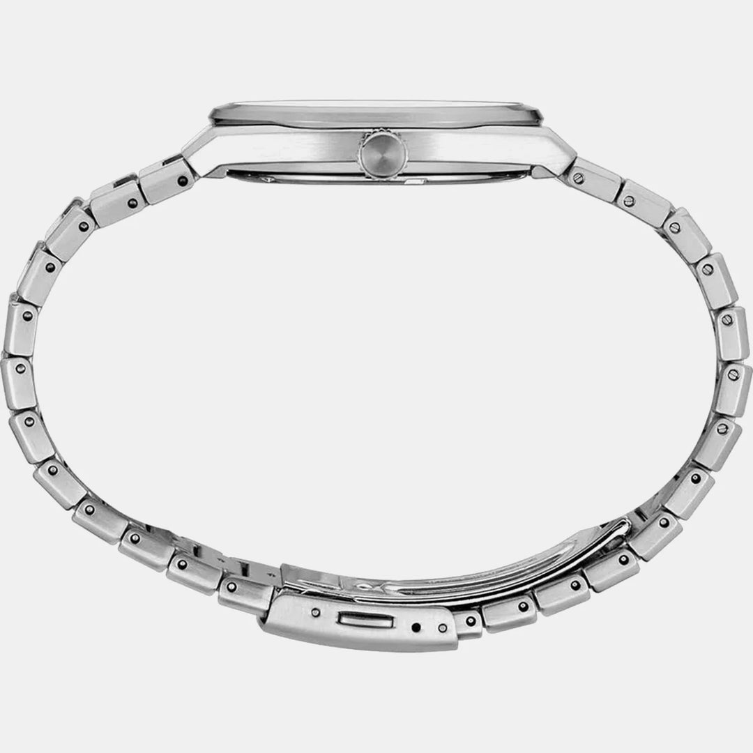 SEIKO DISCOVER MORE QUARTZ WATCH – 38.9MM LIGHT BLUE TEXTURED DIAL SAPPHIRE CRYSTAL STEEL BRACELET