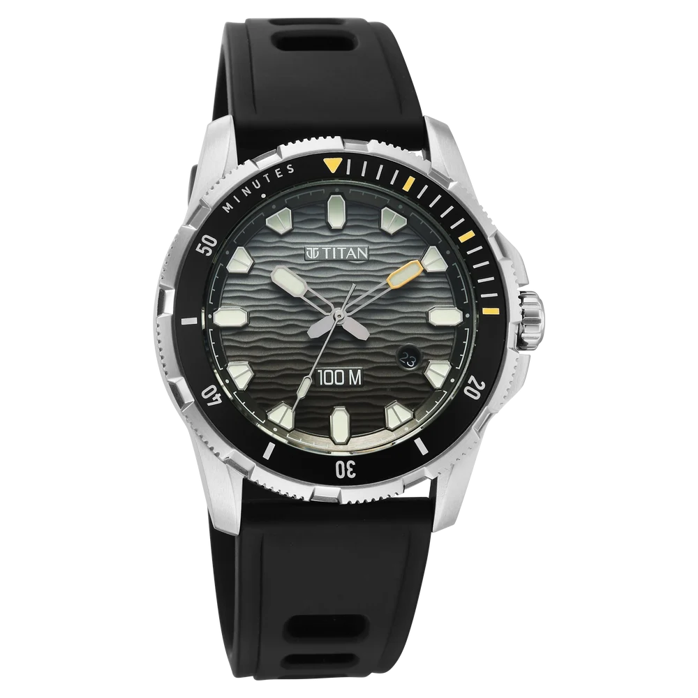 Titan Zero Hour Diver 100m 41mm Black Dial Rotating Bezel Black Rubber Strap Men&