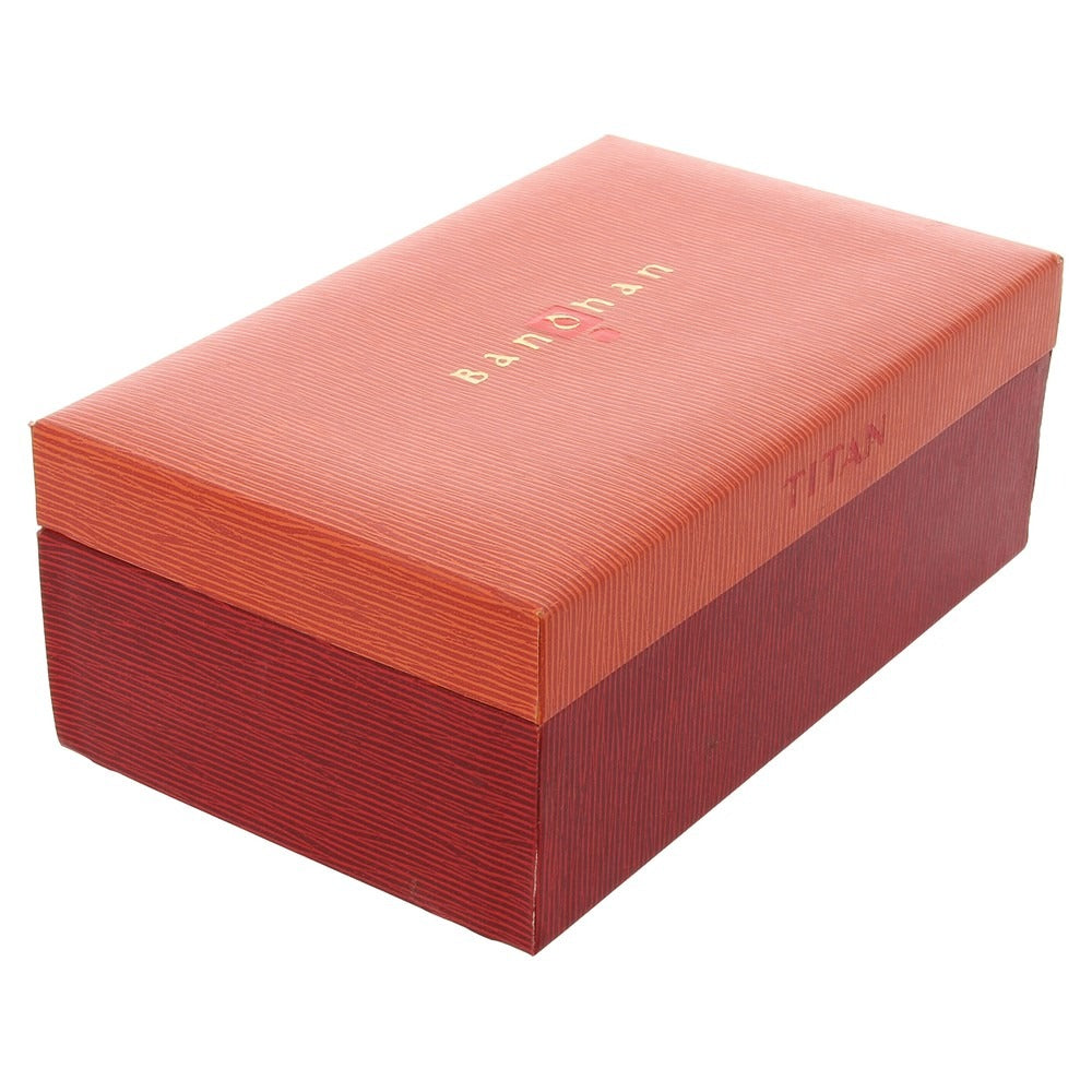 Titan Karishma Bandhan Couple Gift Set Champagne Dial Gold Stainless Steel Bracelet 18242712YM01