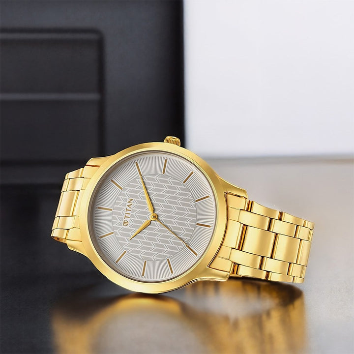 Titan Karishma 40mm White Dial Gold Stainless Steel Bracelet Men&